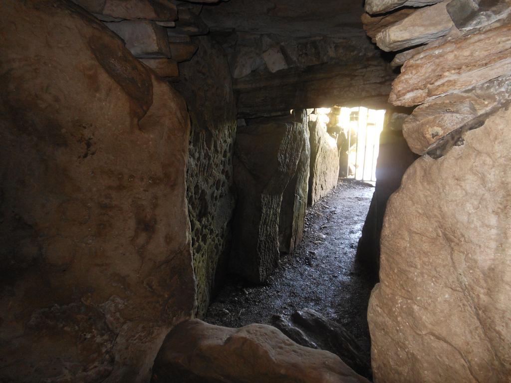 Loughcrew Megalithic Hostel Millbrook Exteriör bild