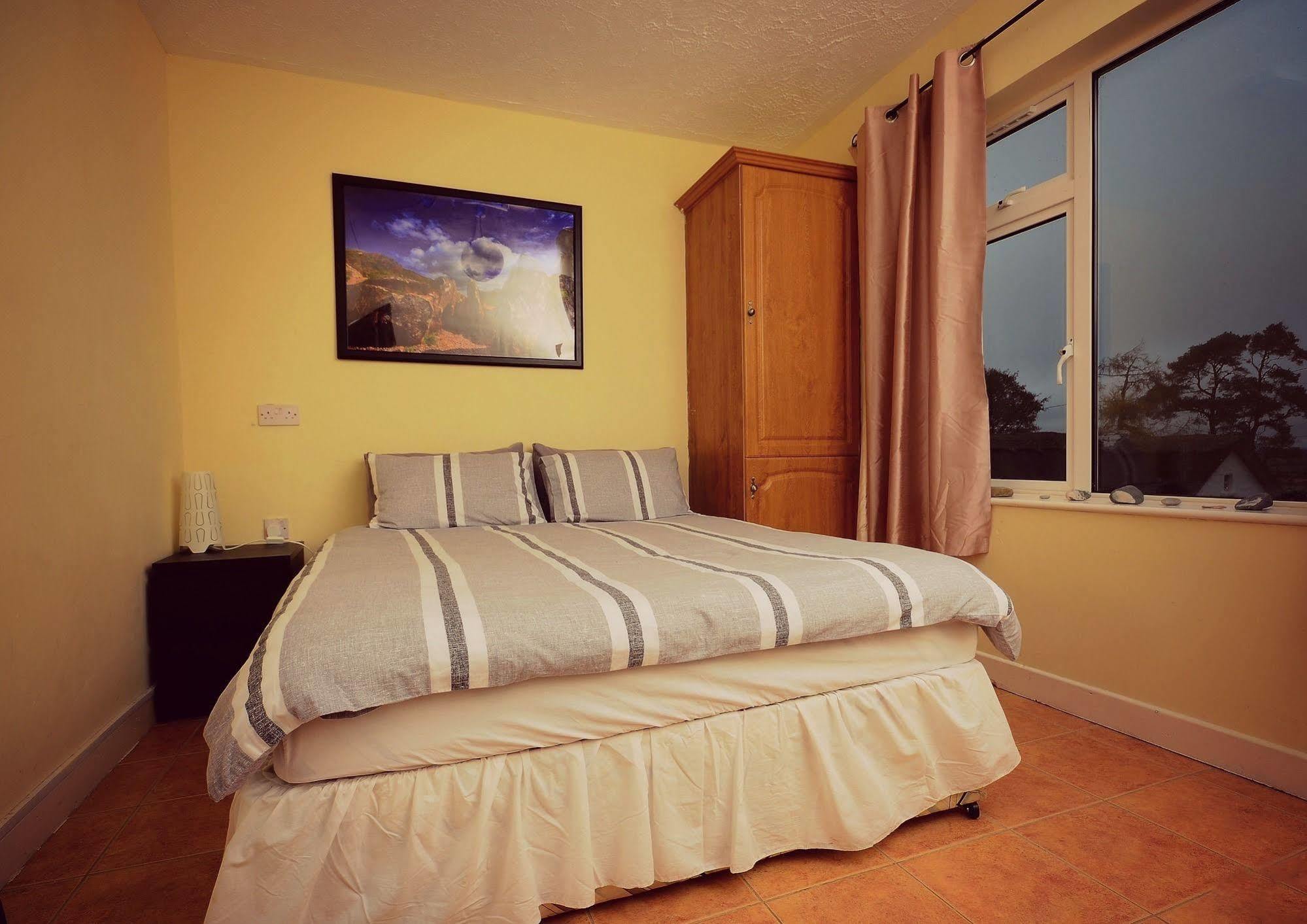Loughcrew Megalithic Hostel Millbrook Exteriör bild