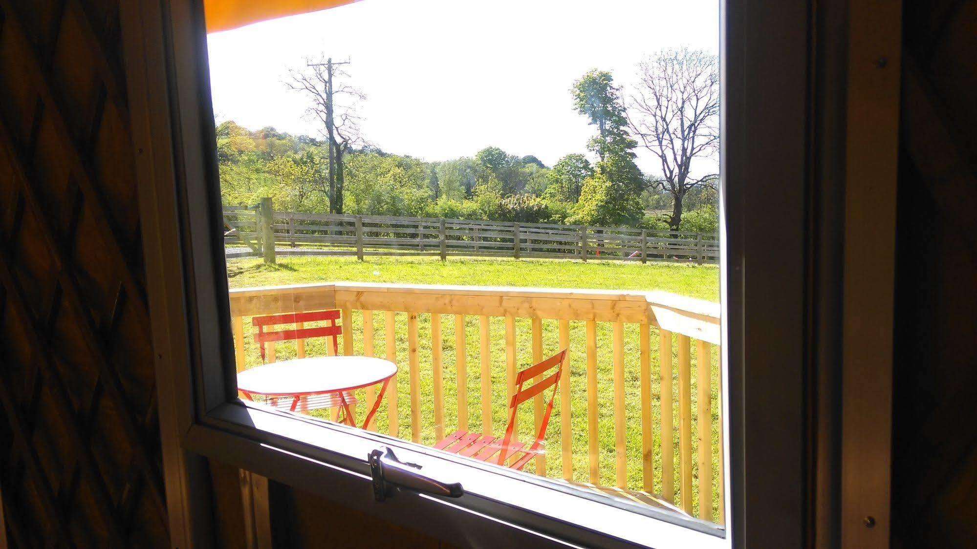 Loughcrew Megalithic Hostel Millbrook Exteriör bild